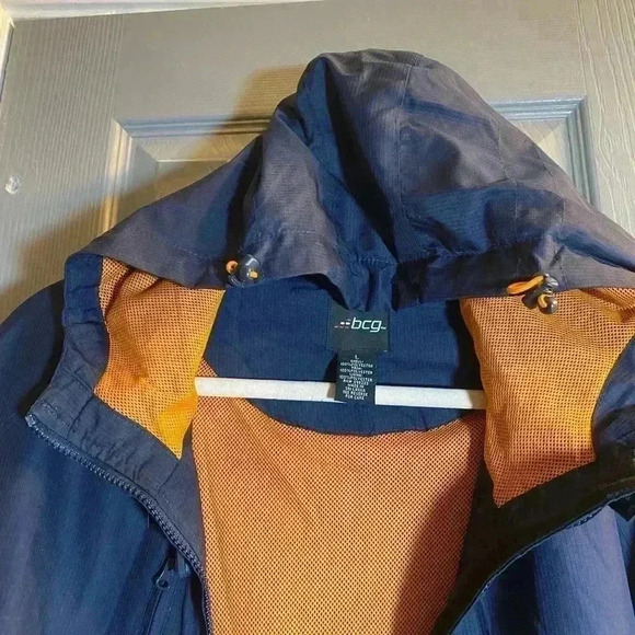 Mens BCG blue hooded windbreaker jacket with lining men’s size large NWOT - Picture 8 of 8